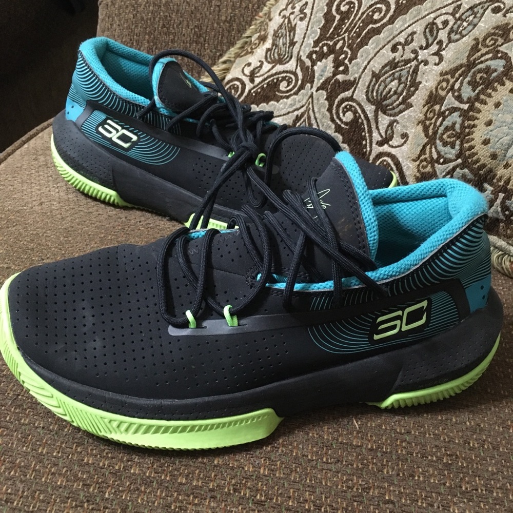 Under Armour-youth